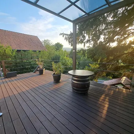 公寓 Benyecske Chill &