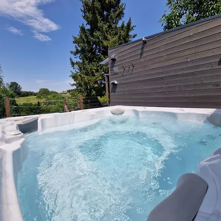 公寓 Benyecske Chill & *